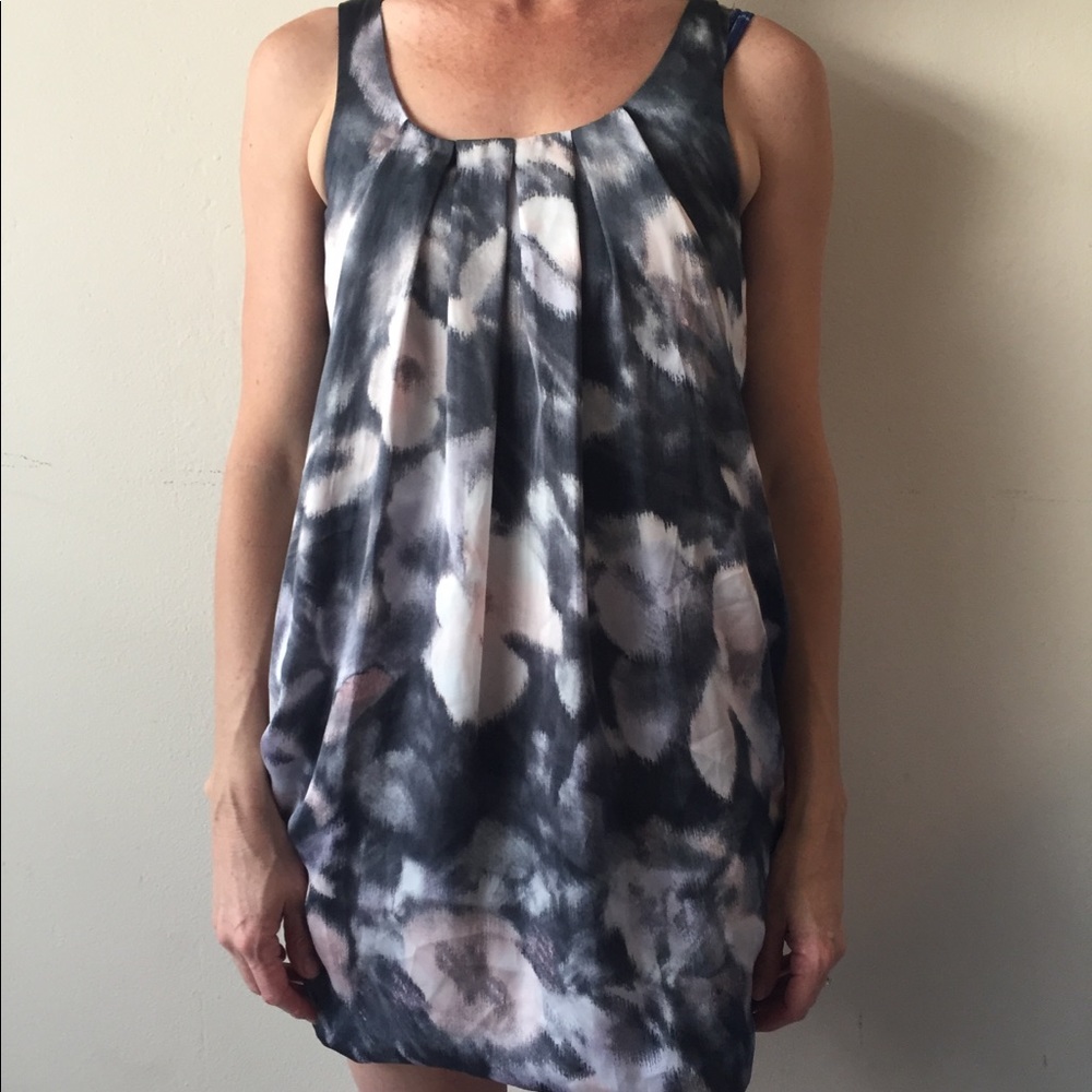 Super Cute H&M Dress Size 2